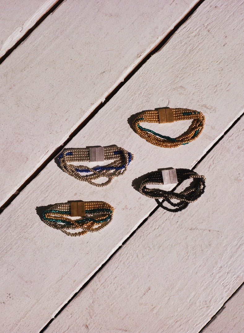 Silver Royal Blue Twist